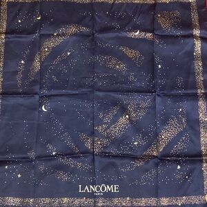 Lancôme scarf. New in package. Blue
